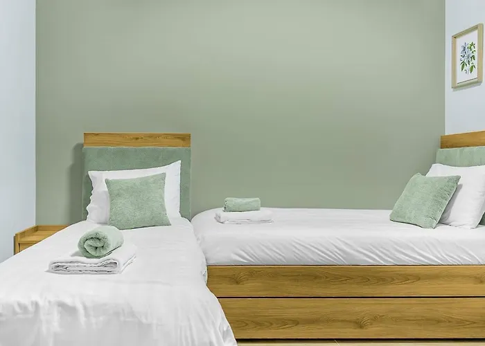 Mona * Thessalonique